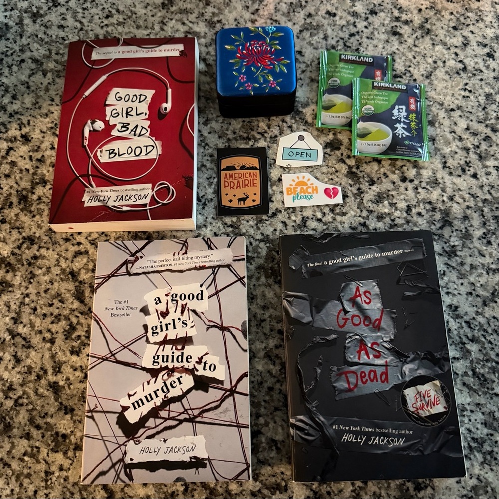 A Good Girl’s Guide to Murder set by Holly Jackson